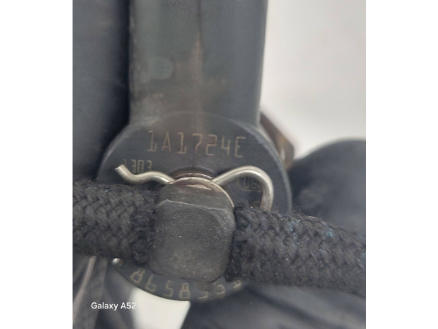 Комплект форсунок 8658351, 30756063    Volvo V70  d5244t 