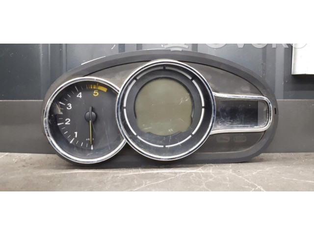 Přístrojová deska Renault Megane III 2013 A2C53363614