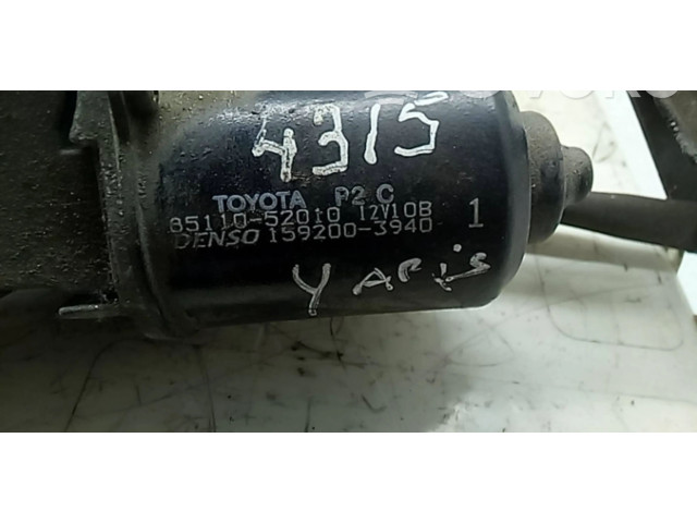 Моторчик дворников     Toyota Yaris