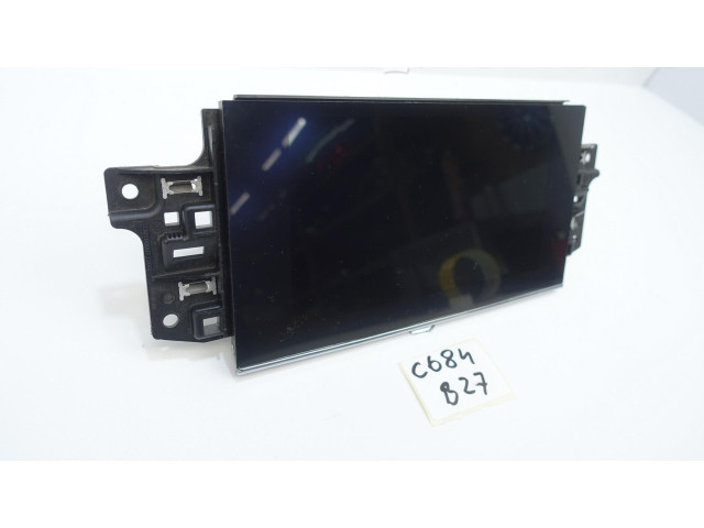 Дисплей    4M8919604 WYŚWIETLACZ EKRAN AUDI Q8 4M 4M8    Audi Q8