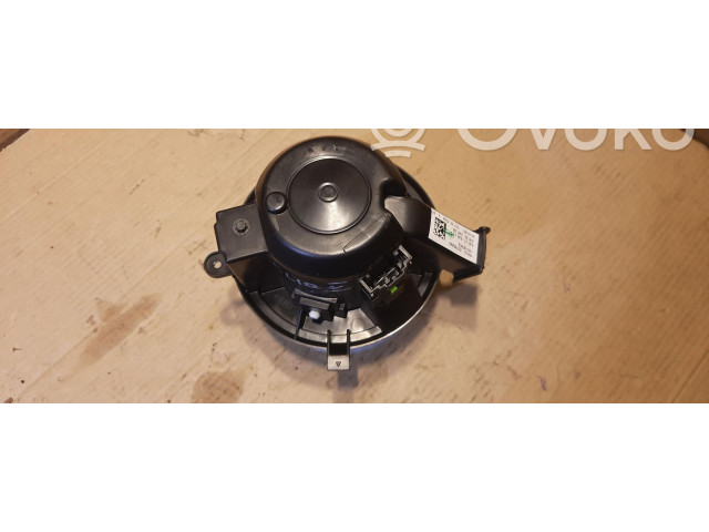 Вентилятор печки    EE795002   Renault Twingo III