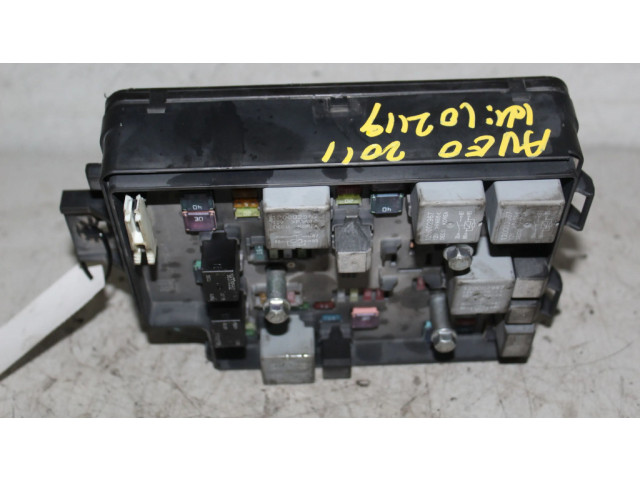 Pojistková skříňka Chevrolet Aveo 2011