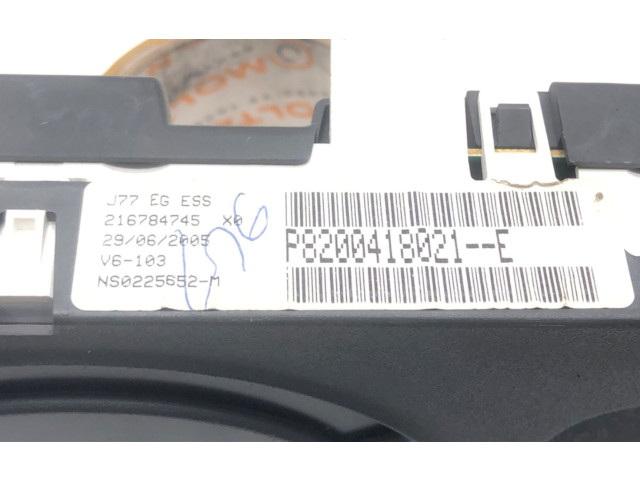 Přístrojová deska Renault Modus 2004 P8200418021-E