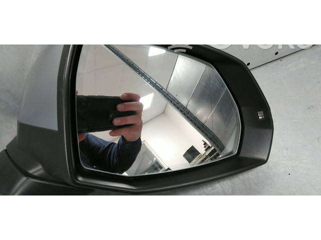 Зеркало электрическое Audi Q5 SQ5 2017 - года