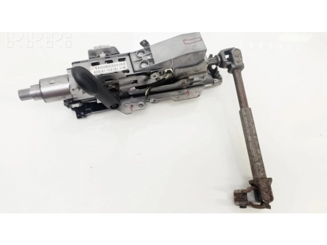 Крестовидная связь оси рулевого колеса