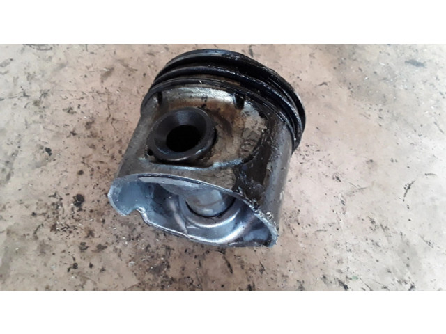 Поршень 4443 Chrysler Voyager для дизельного двигателя 2.5