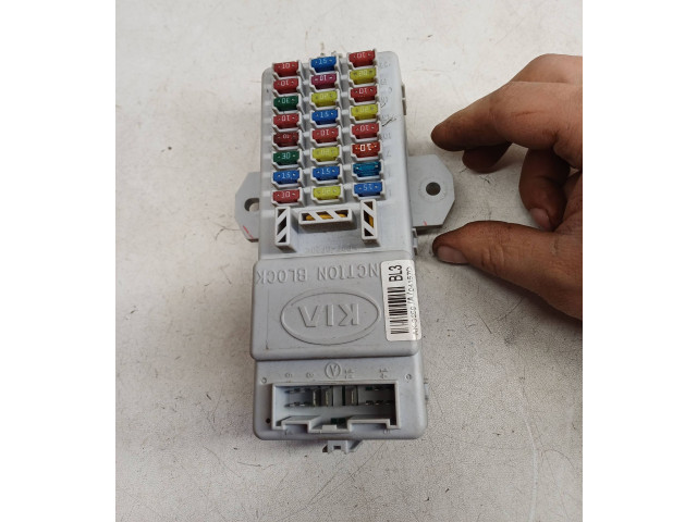 Блок предохранителей 911703E920 KIA Sorento