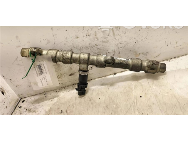 Топливная рампа 0445215008, 0120063   Alfa Romeo 166   для двигателя AR34.202