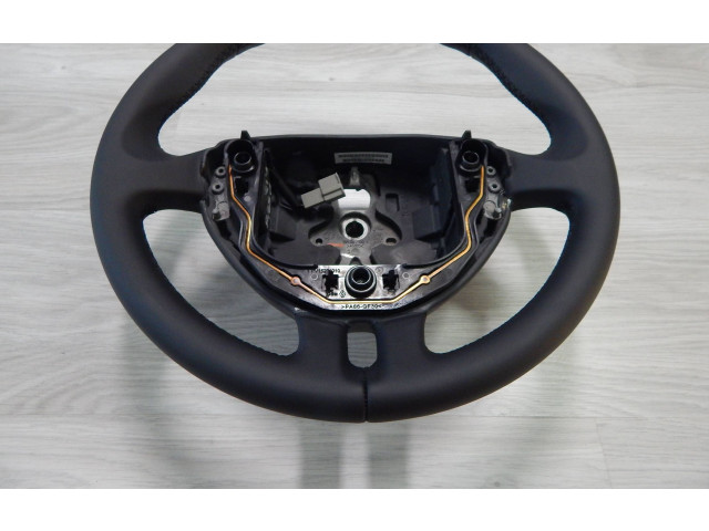 Руль Renault Clio III  2005 - 2012 года       