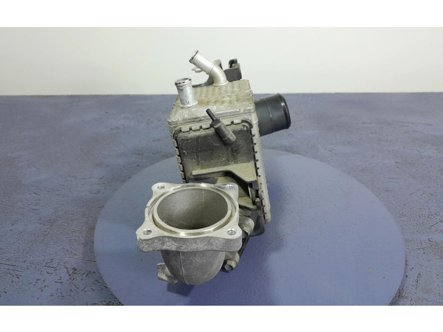 Интеркулер 127000-1282, 127000-1282 Lexus IS III XE30