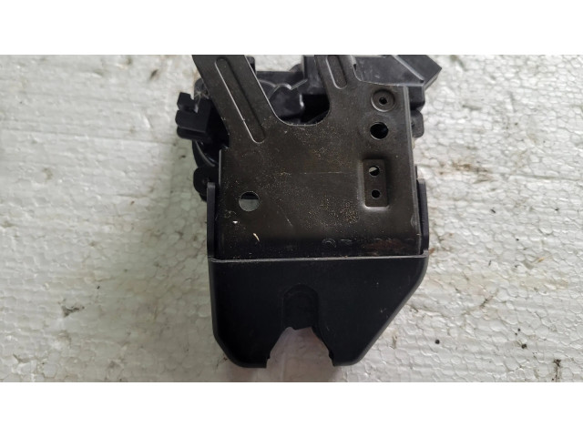 Zámek zadních dveří Honda Accord 2004