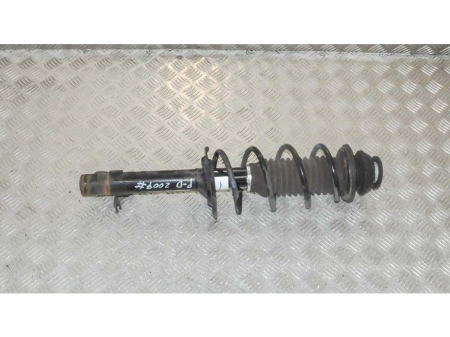 Передний амортизатор      