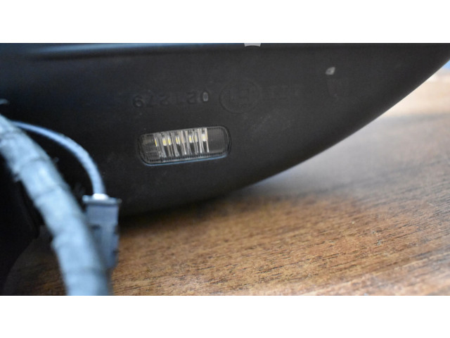 Zpětné zrcátko Mercedes-Benz C W205 2014