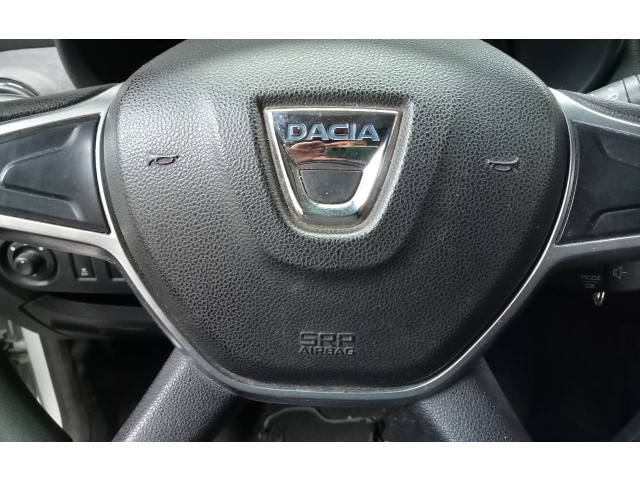 Подушка безопасности водителя Dacia Dokker