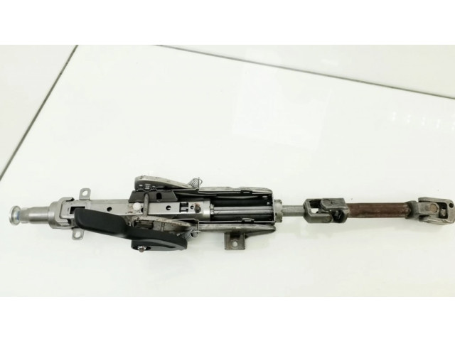 Крестовидная связь оси рулевого колеса