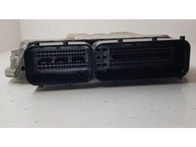 Блок управления двигателя 0281019115, 03L906018QK Skoda Yeti (5L)