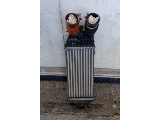 Интеркулер 9803900780, 9803900780 Peugeot 2008 I