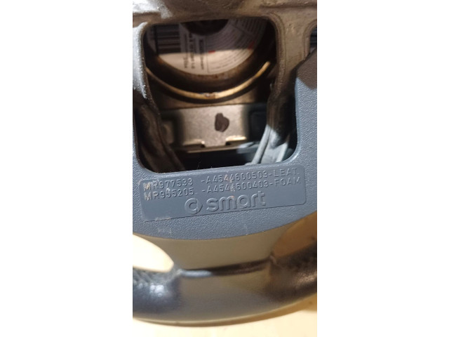 Руль Smart ForFour I 2004 - 2006 года MR977533, A4544600503