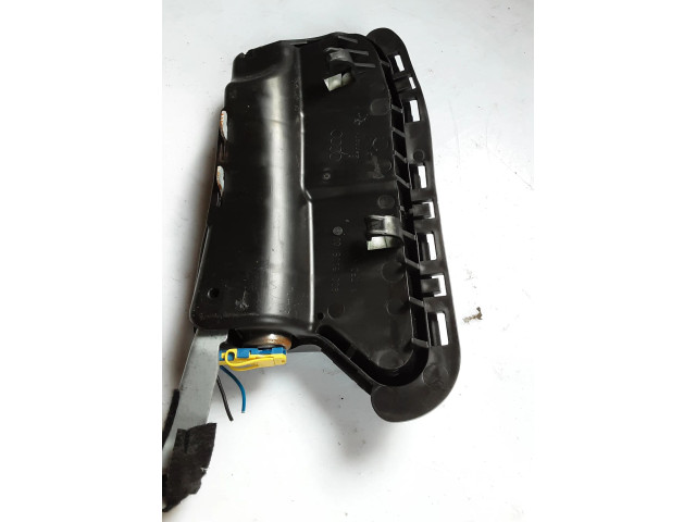 Vstřikovač 4E0880241 Audi A8 S8 D3 4E