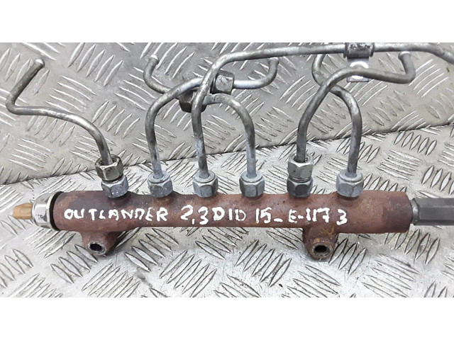 Топливная рампа Mitsubishi Outlander