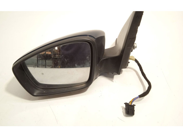 Зеркало электрическое Skoda Fabia Mk3 (NJ) 2015 - 2021 года