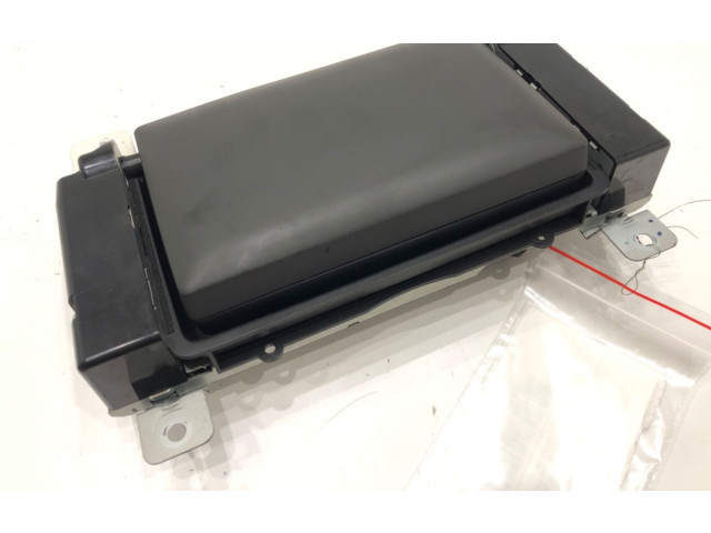 Дисплей    31215558   Volvo V50