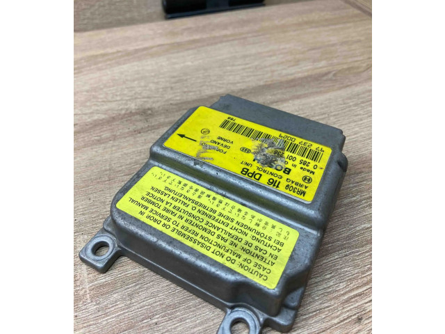 Блок подушек безопасности 0285001290, 991940015 Mitsubishi Carisma