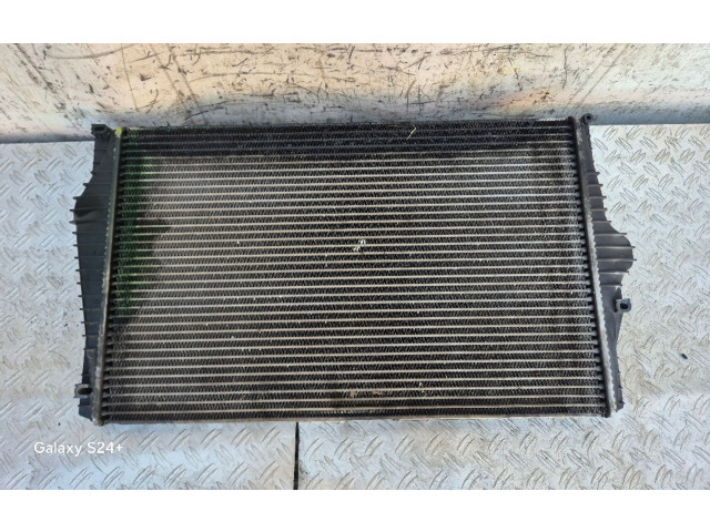 Радиатор интеркулера 30748808   Volvo XC90  