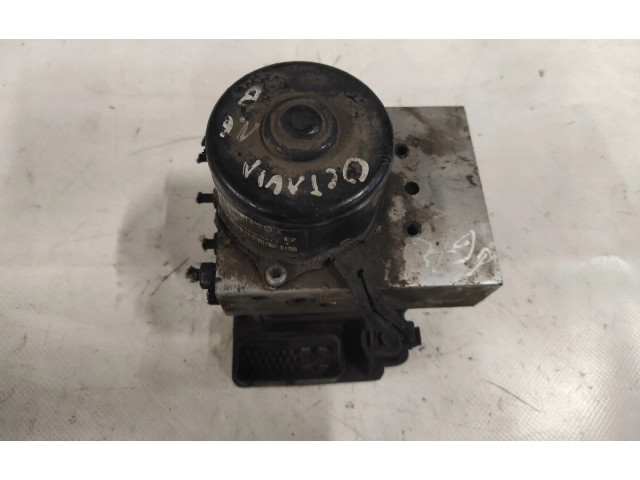 Блок АБС 1J0907379Q, 1J0614217E   Skoda  Octavia Mk1 (1U)  1996 - 2004 года