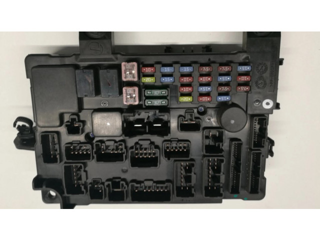 Блок предохранителей 8637A865, 2780164 Mitsubishi Outlander