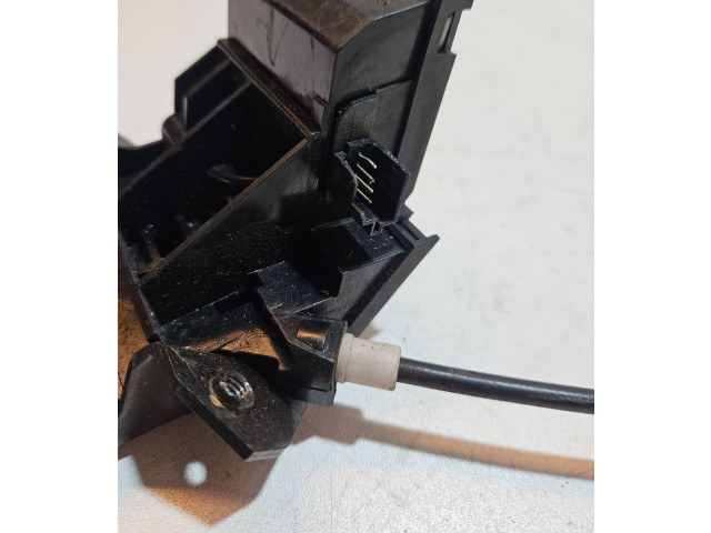 Zámek zadních dveří A1717500085, A1717500135 Mercedes-Benz E W211 2005