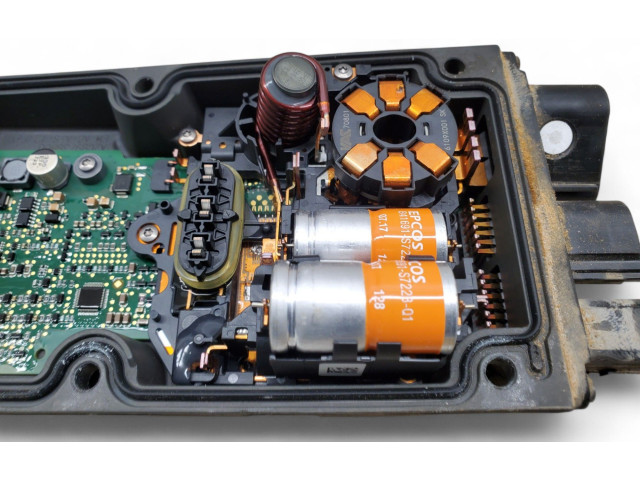 Блок предохранителей 4M1423055T, 4M0909144H Audi Q7 4M