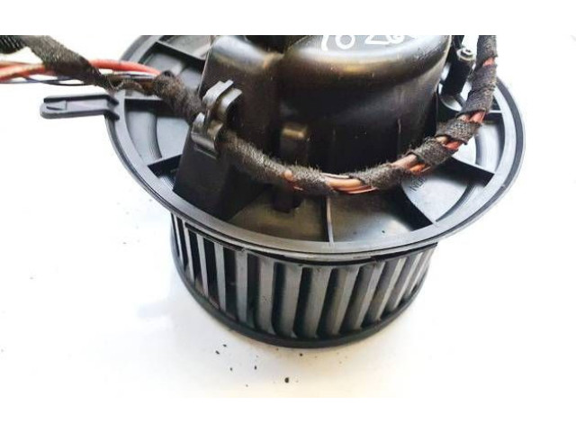 Вентилятор печки    3c1820015l, 3C1820015L   Skoda Yeti (5L)