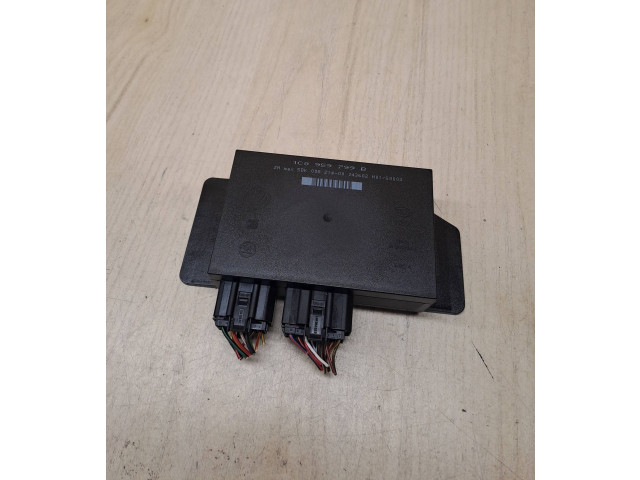 Блок комфорта 1C0959799B, 5DK00821400 Skoda Superb B5 (3U)