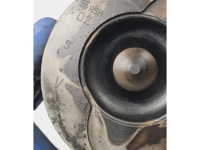 Píst 080310 Renault Megane II