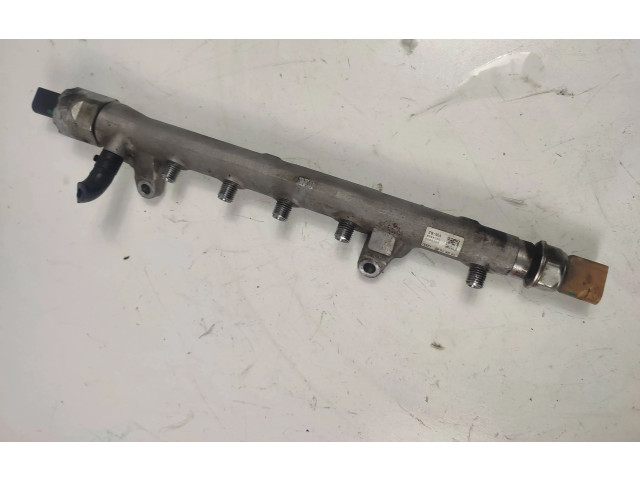 Vstřikovací lišta 03L089H, R031125AM0 Volkswagen Caddy CAYD