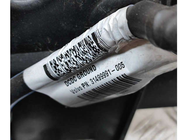 Блок предохранителей  31652062, 31499991   Volvo XC90    