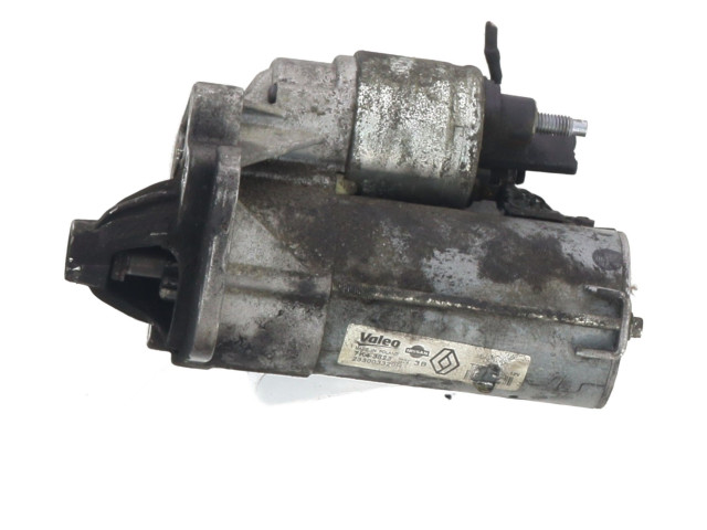 Стартер 233003329R Dacia Sandero