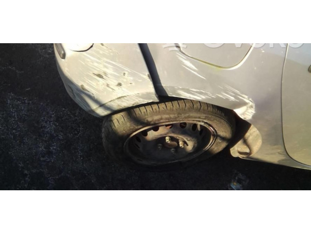 Ручка стеклоочистителей 8201590631 Renault Clio III