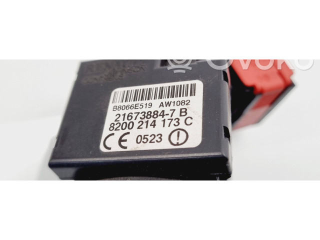 Комплект блоков управления 8200911560, 8200619409 Renault Clio III