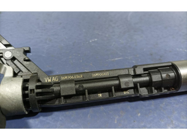 Vstřikovač 06M906036R, 06M906036R Audi A8 S8 D2 4D