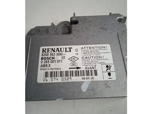 Блок подушек безопасности 8200563369   Renault Clio III