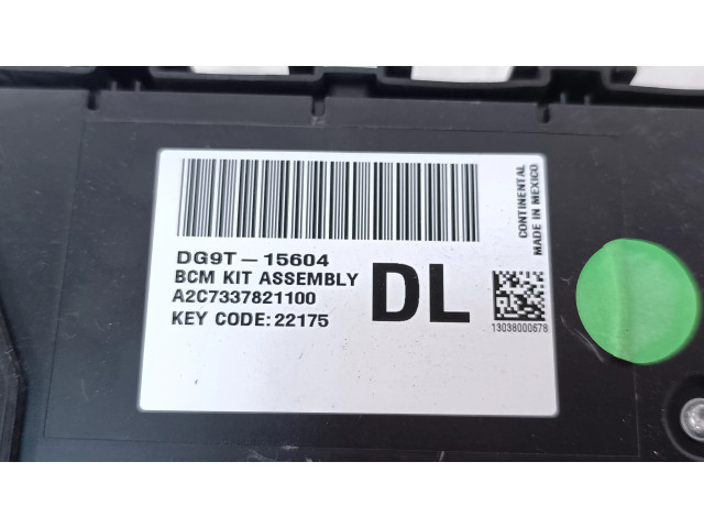 Блок предохранителей DG9T15604DL, DG9T14B476B   Ford Fusion II    