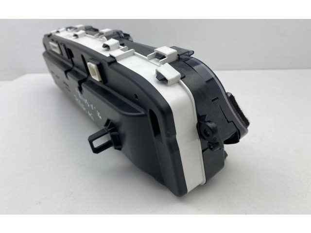 Přístrojová deska Toyota Prius+ (ZVW40) 2015 8380047F30, 940200