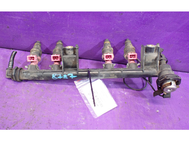 Топливная рампа 7700109066, 7700109066   Renault Clio II  