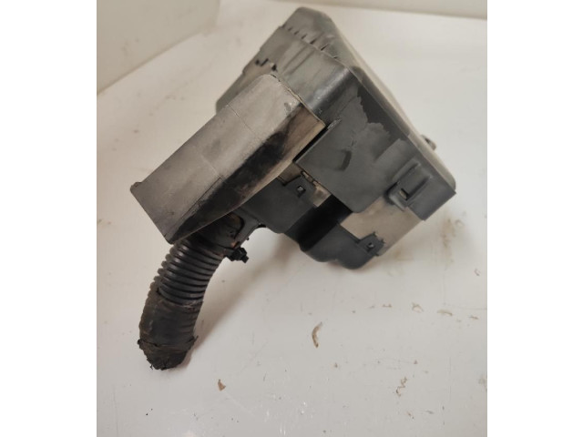 Блок предохранителей 8638A009 Mitsubishi Montero