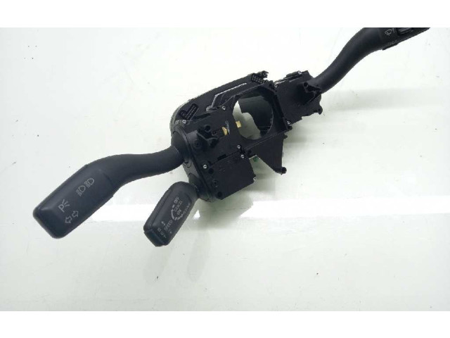 Ручка стеклоочистителей AF0953549D   Audi A6 S6 C6 4F