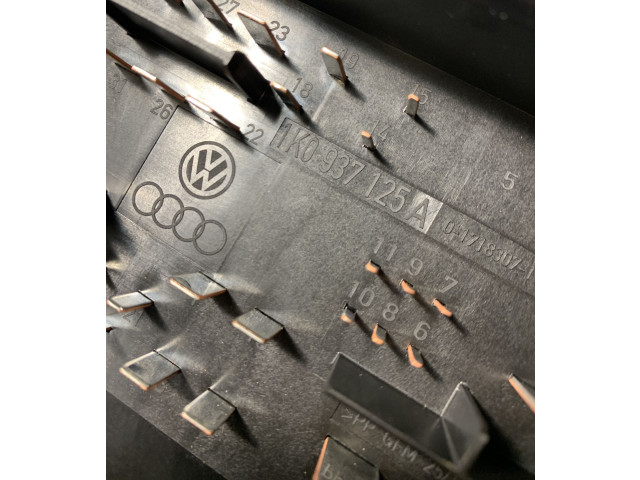 Pojistková skříňka 1K0937125A Audi A3 S3 A3 Sportback 8P 2006