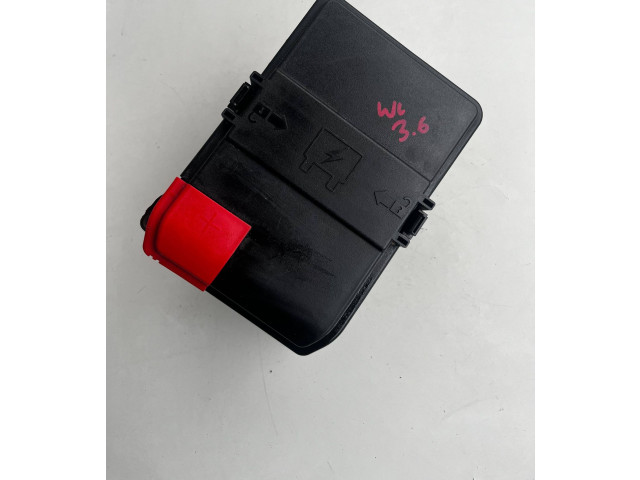 Блок предохранителей  68602404AA, 68347011AC   Jeep Grand Cherokee WL    