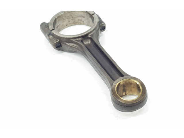 Шатун DFGA 04L105401A, 04L105401A Skoda Superb B8 (3V)